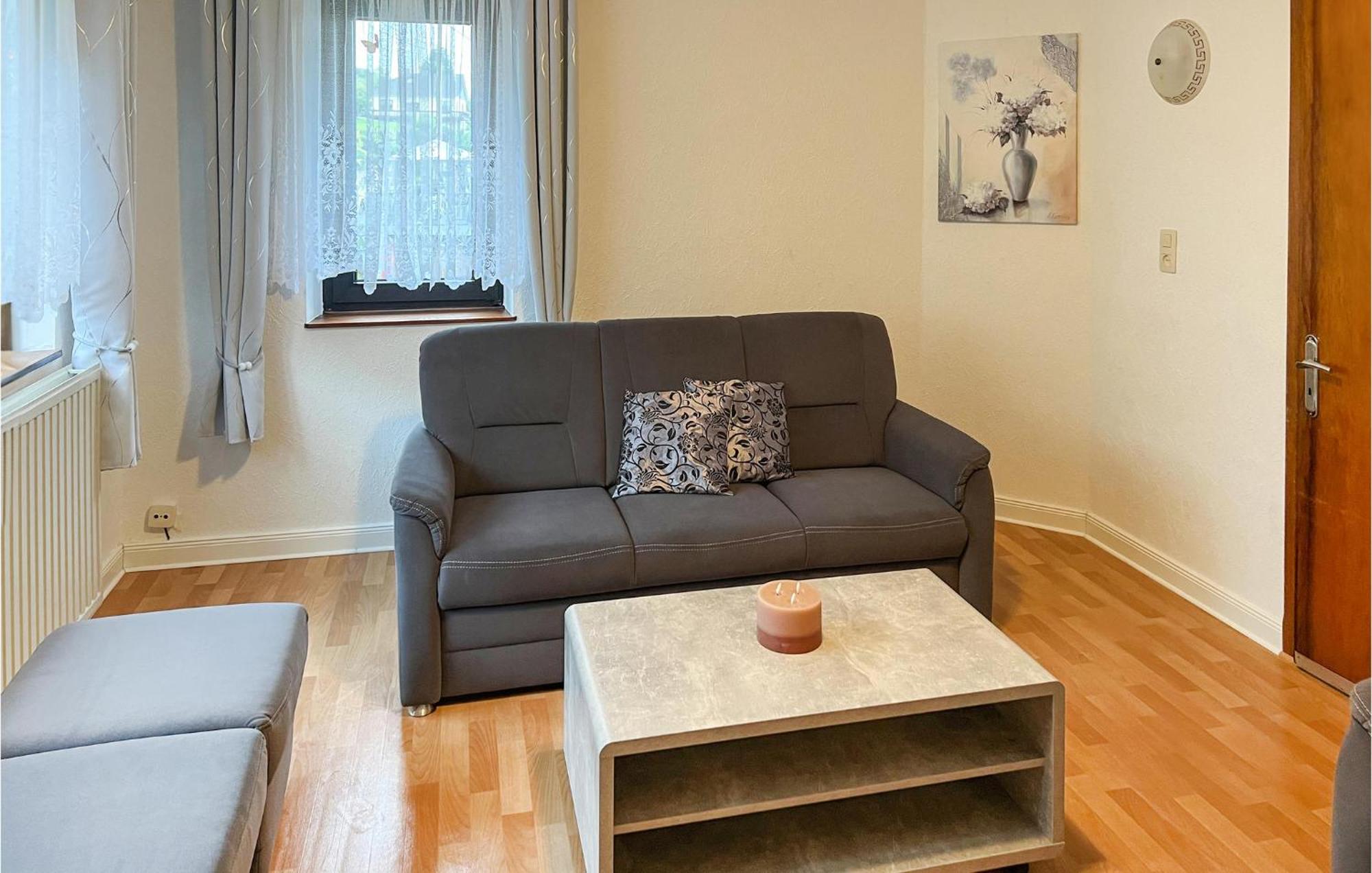 4 Bedroom Awesome In Schoenberg